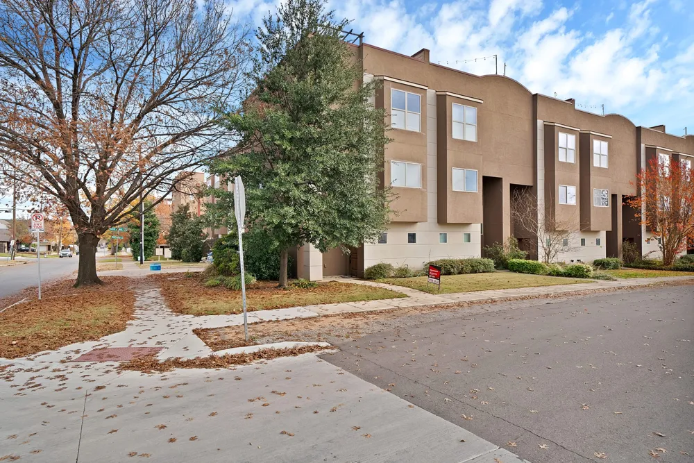1516 Hope Street Dallas, TX 75206