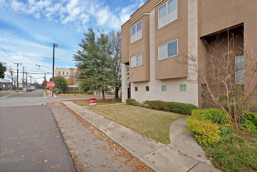 1516 Hope Street Dallas, TX 75206