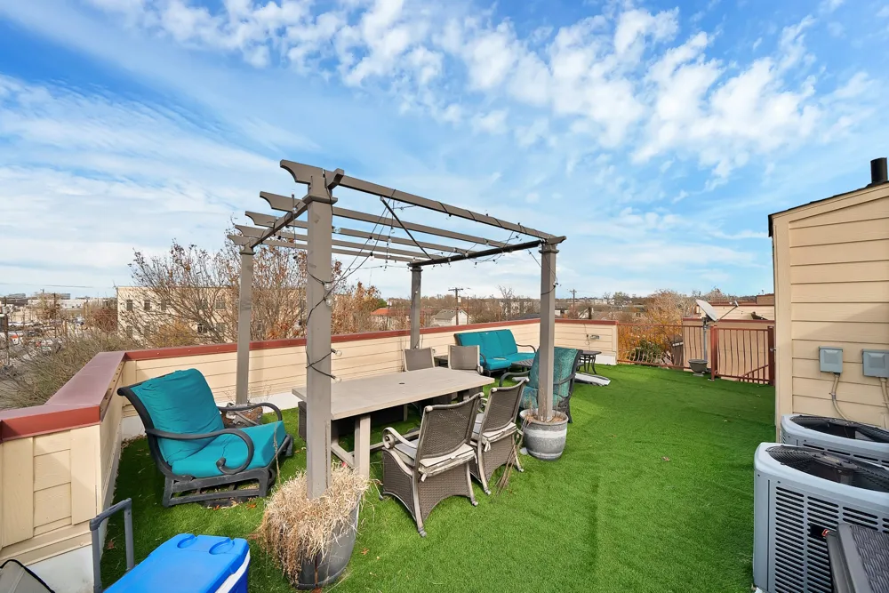 1516 Hope Street Dallas, TX 75206