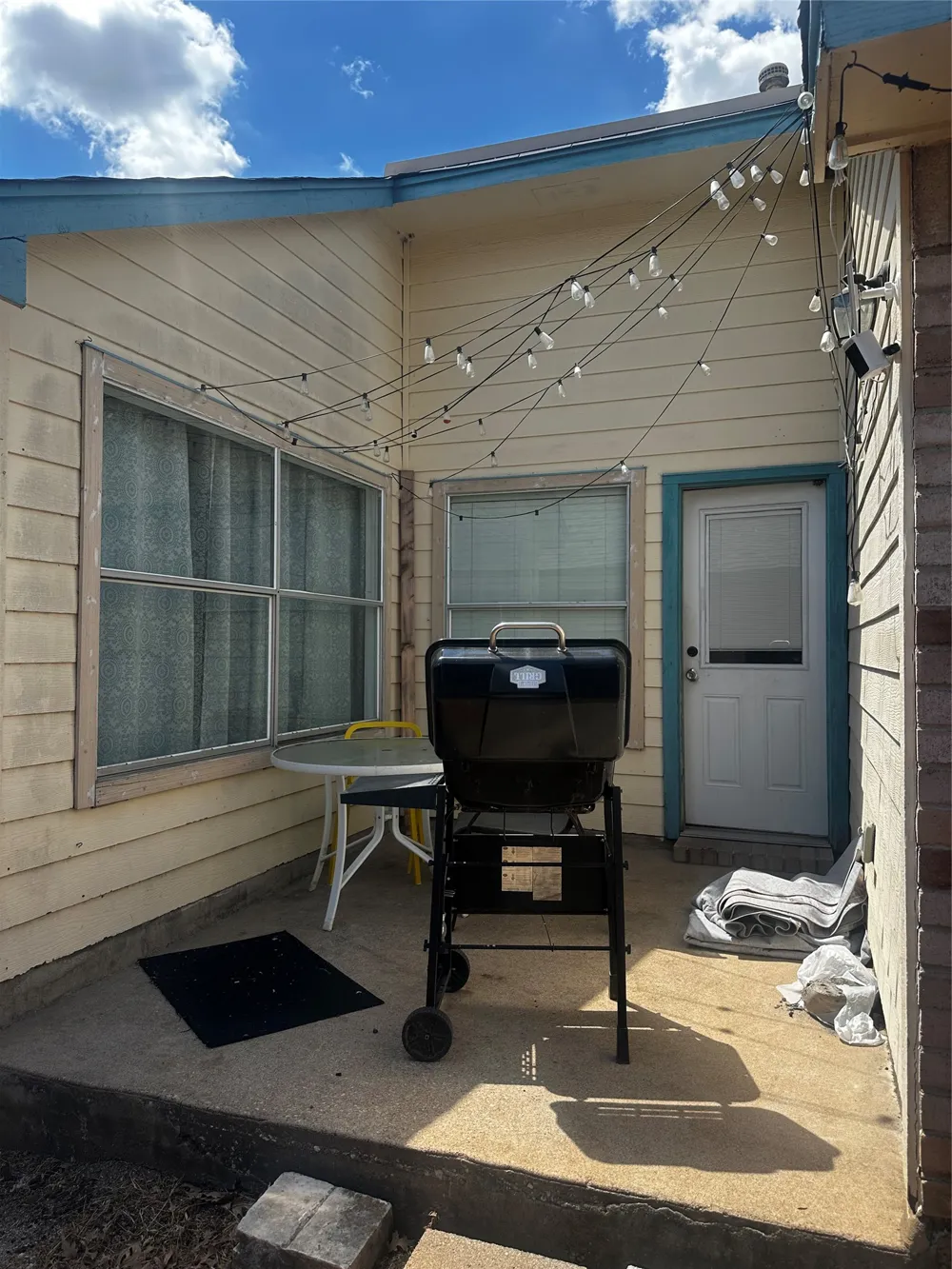 612 David Curry Drive Round Rock, TX 78664