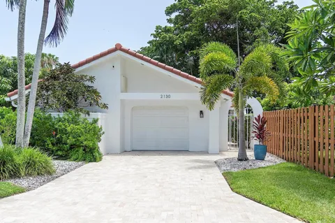 2130 NW 12th Street