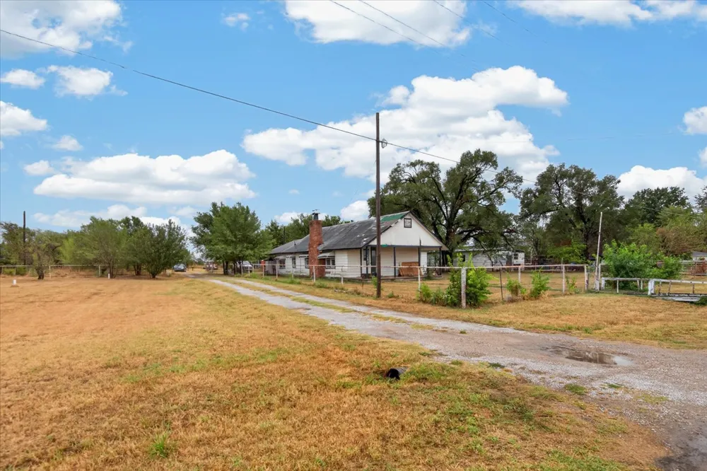 1320 Caney Street Copan, OK 74022