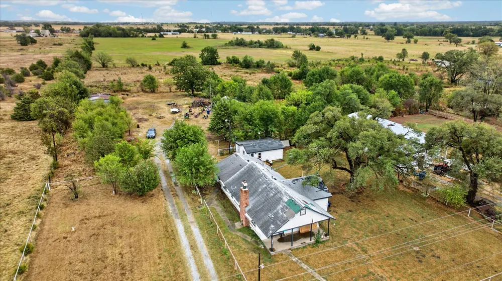 1320 Caney Street Copan, OK 74022