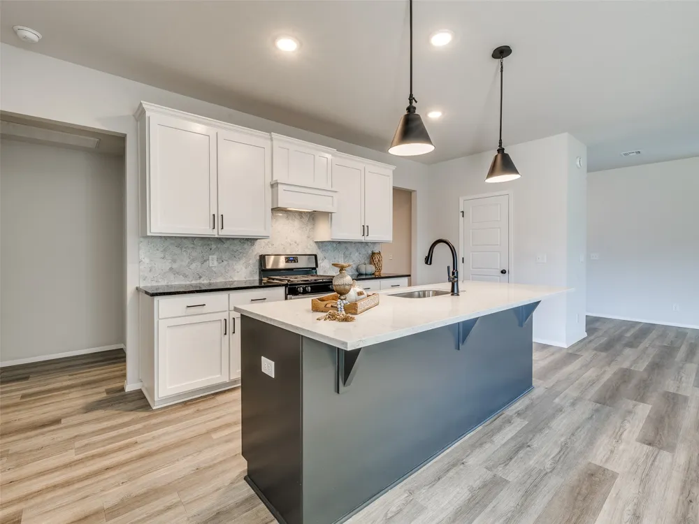 8902 73rd EastPlace Owasso, OK 74055