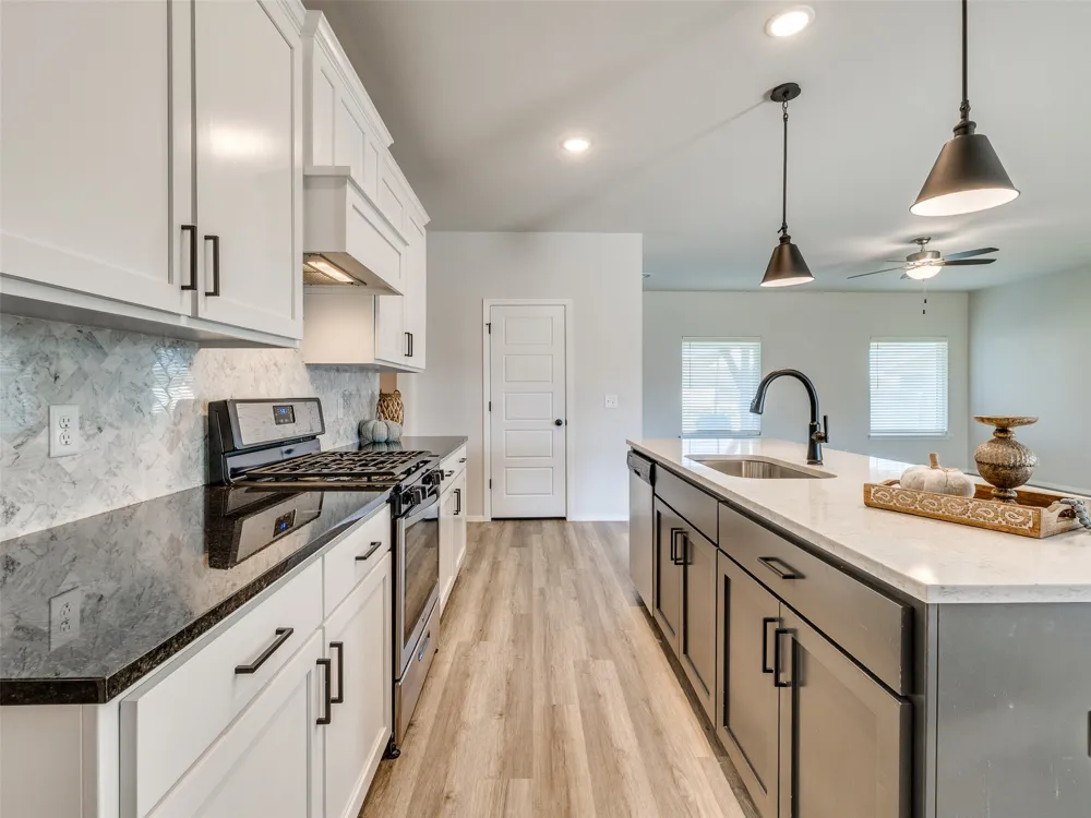 8902 73rd EastPlace Owasso, OK 74055