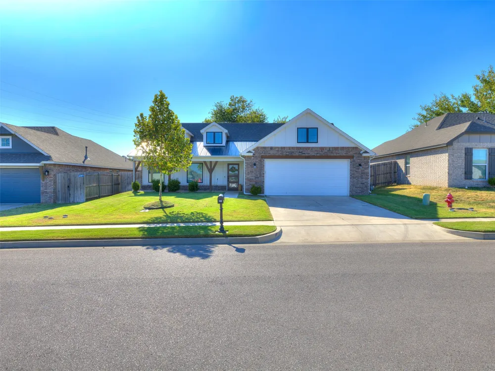 8902 73rd EastPlace Owasso, OK 74055