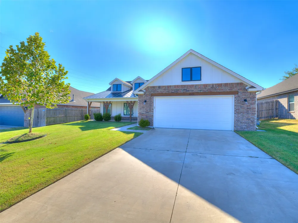 8902 73rd EastPlace Owasso, OK 74055