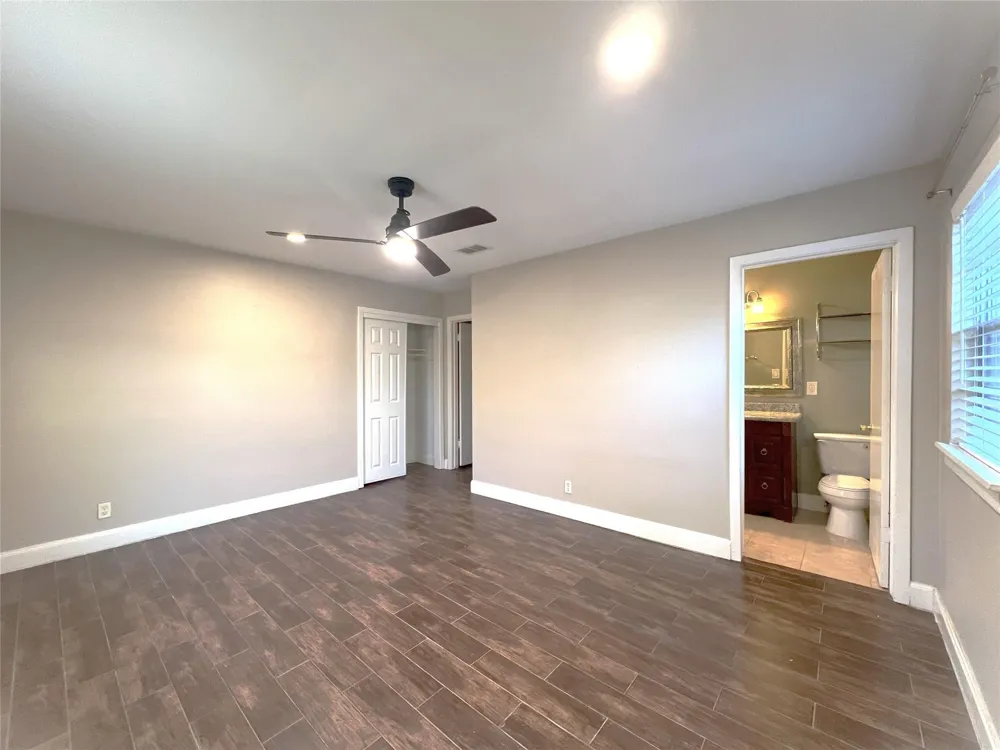 10014 Cedardale Drive Houston, TX 77055