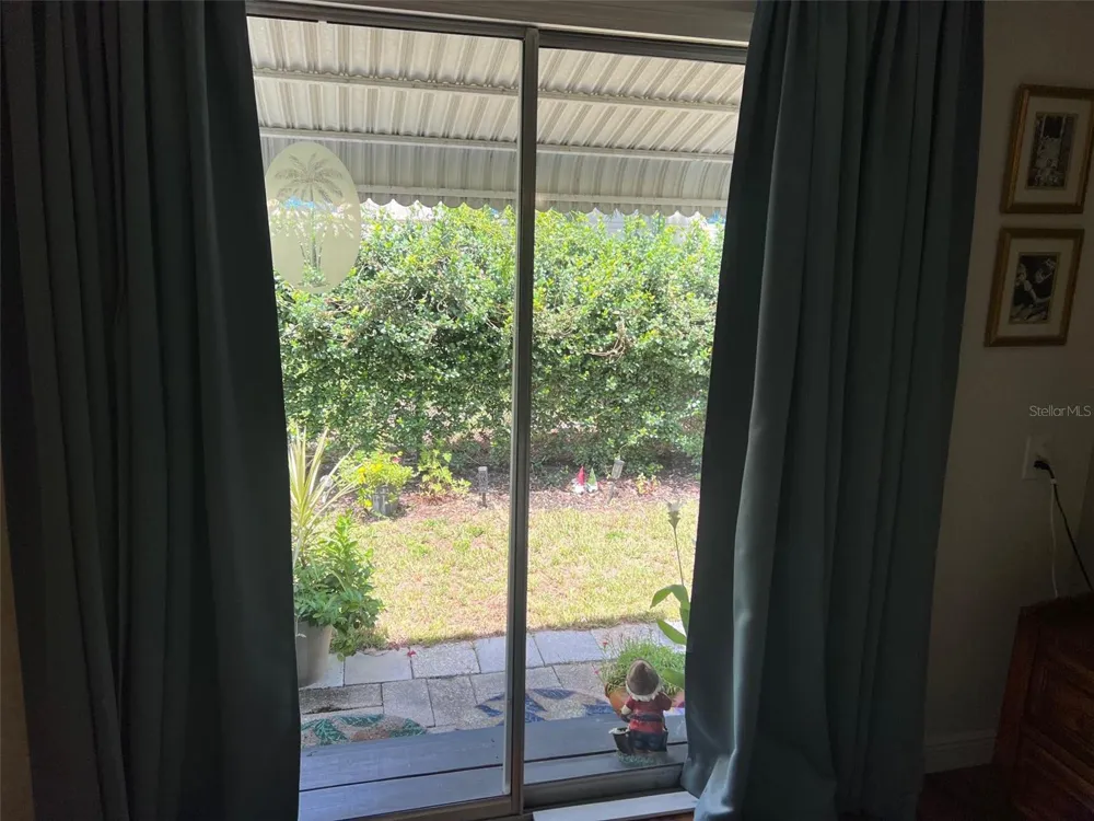 63 ROYAL PALM CIRCLE Largo, FL 33778
