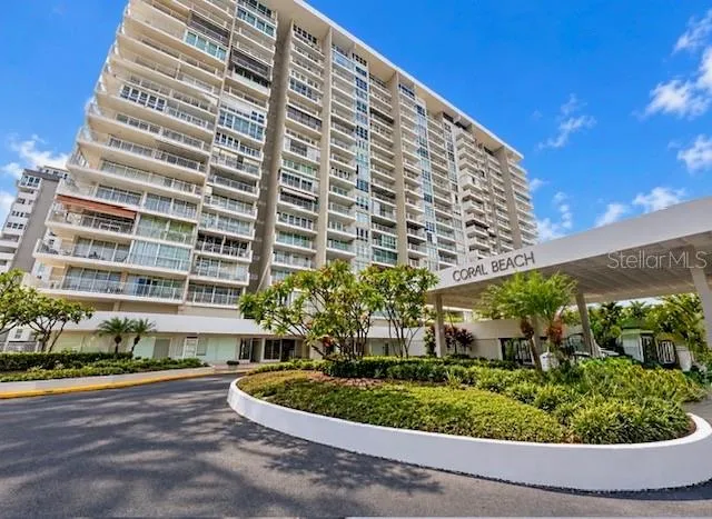 8188 Coral Beach AVE ISLA VERDE Carolina, PR 00979