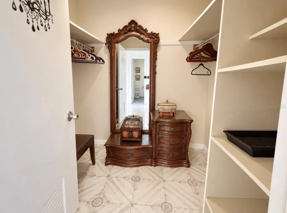 8188 Coral Beach AVE ISLA VERDE Carolina, PR 00979