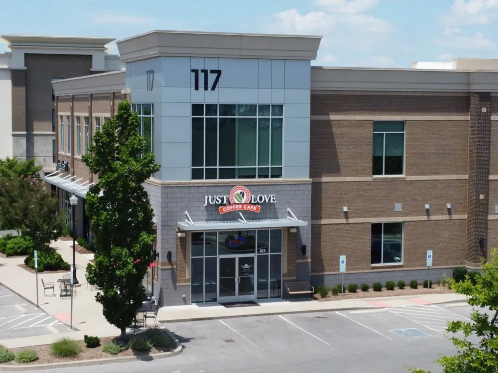 141 Saundersville Rd #1105 Hendersonville, TN 37075