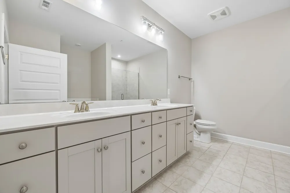 141 Saundersville Rd #1105 Hendersonville, TN 37075