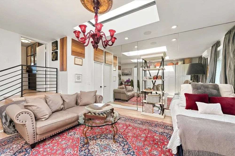 4030 Admirable Drive Rancho Palos Verdes, CA 90275