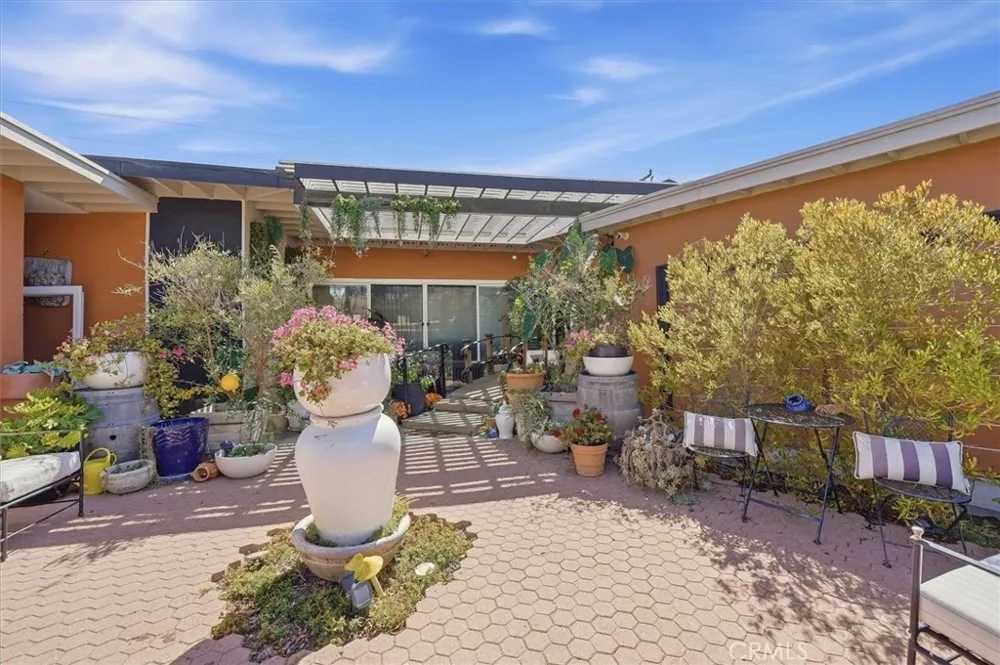 4030 Admirable Drive Rancho Palos Verdes, CA 90275