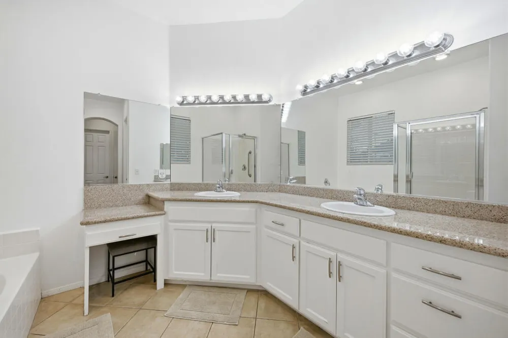 48423 Hepburn Drive Indio, CA 92201