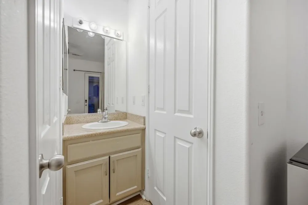 48423 Hepburn Drive Indio, CA 92201