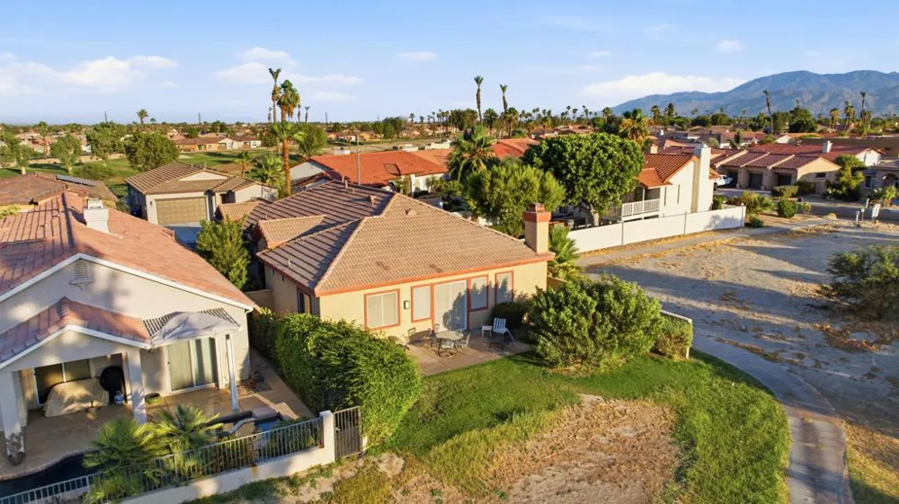 48423 Hepburn Drive Indio, CA 92201