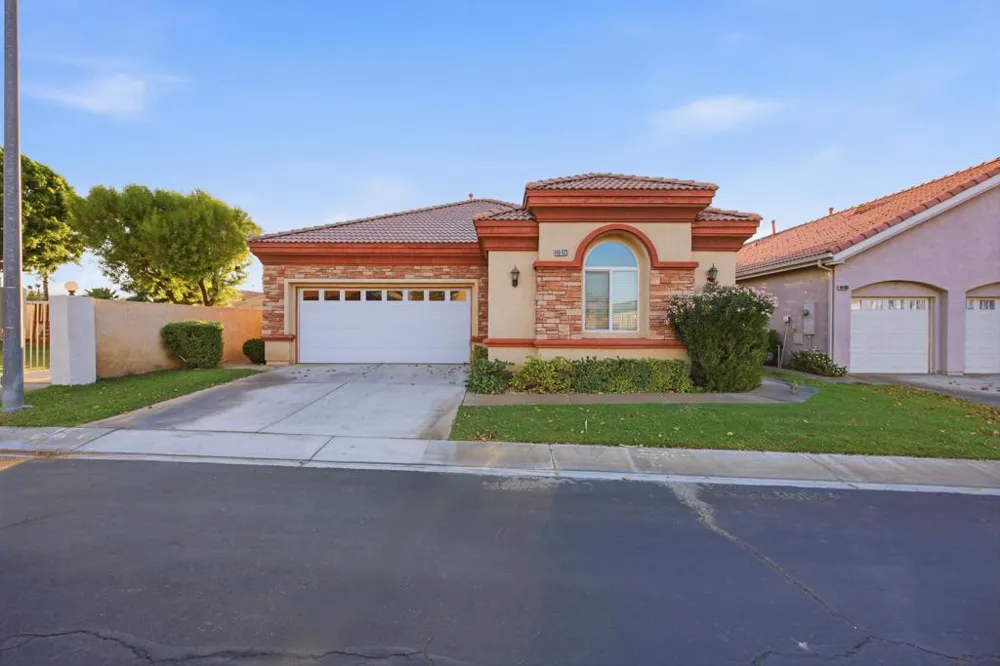 48423 Hepburn Drive Indio, CA 92201