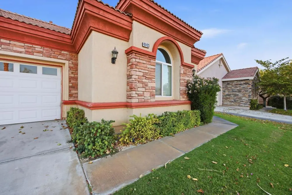 48423 Hepburn Drive Indio, CA 92201
