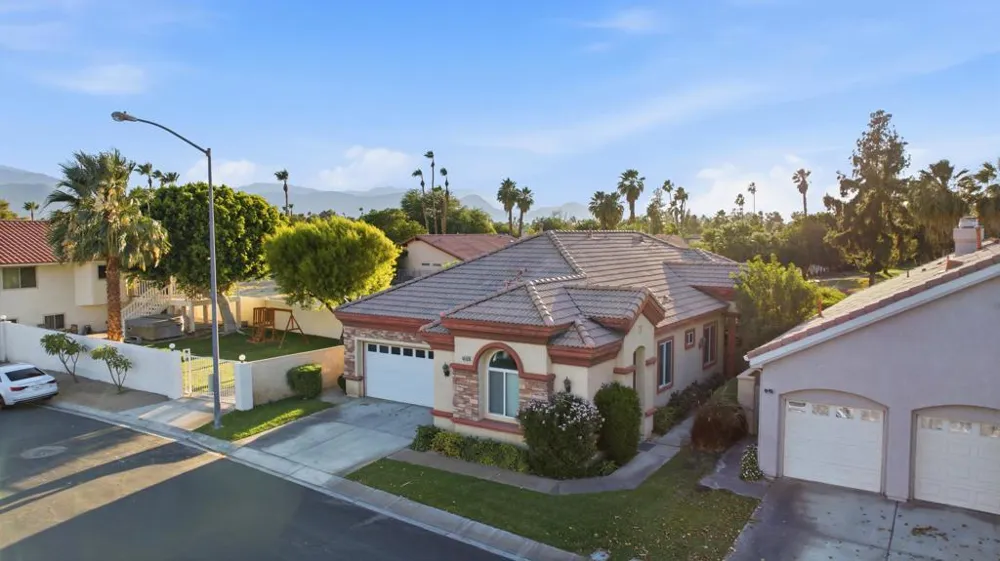 48423 Hepburn Drive Indio, CA 92201