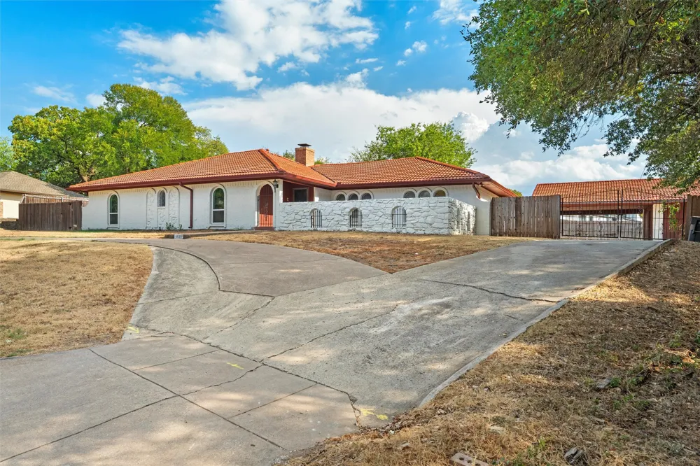 6020 Lantana Lane Fort Worth, TX 76112