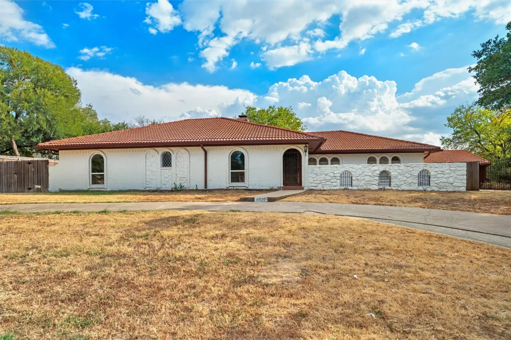 6020 Lantana Lane Fort Worth, TX 76112