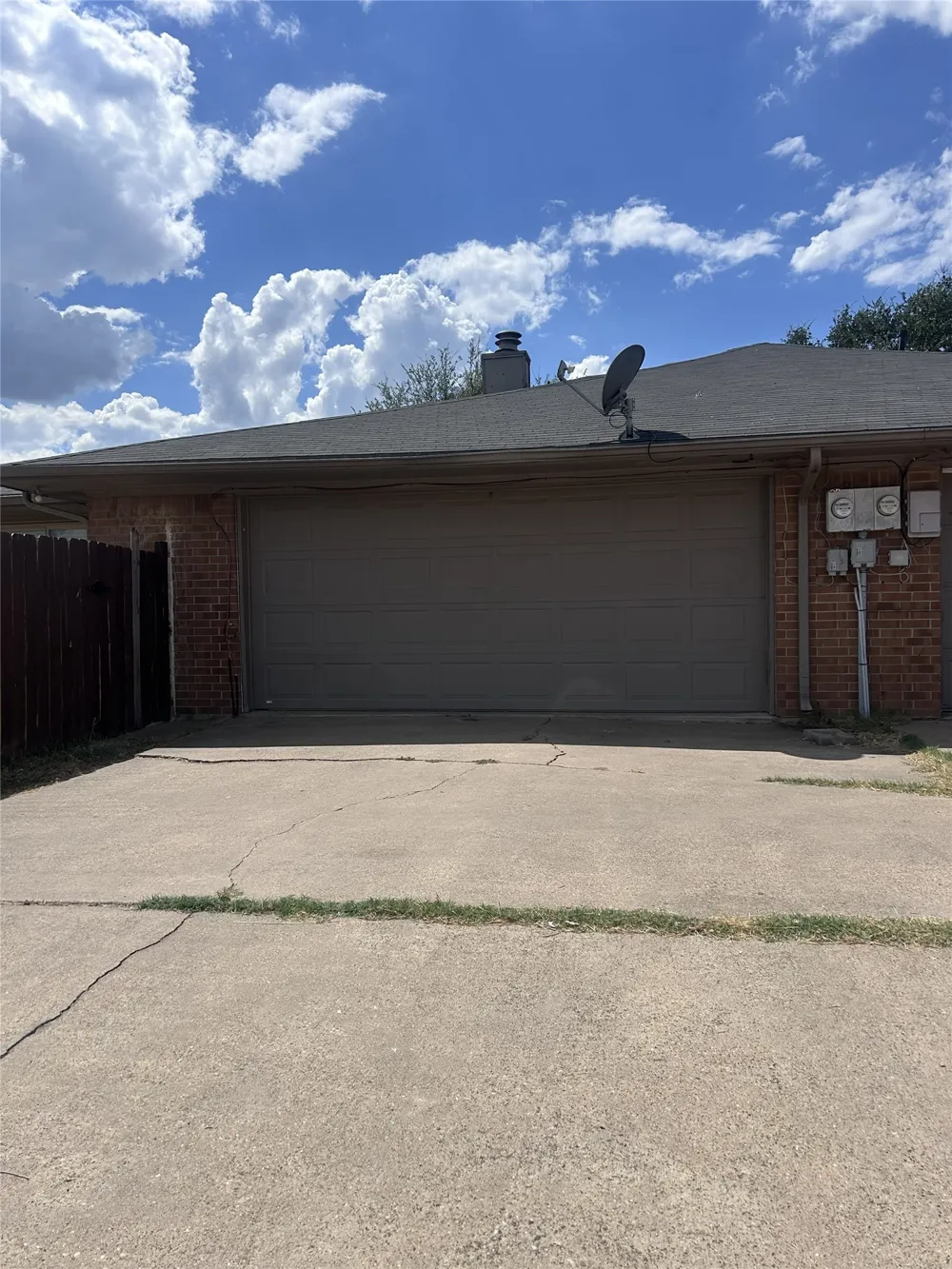 1446 Pinnacle Peak Drive DeSoto, TX 75115