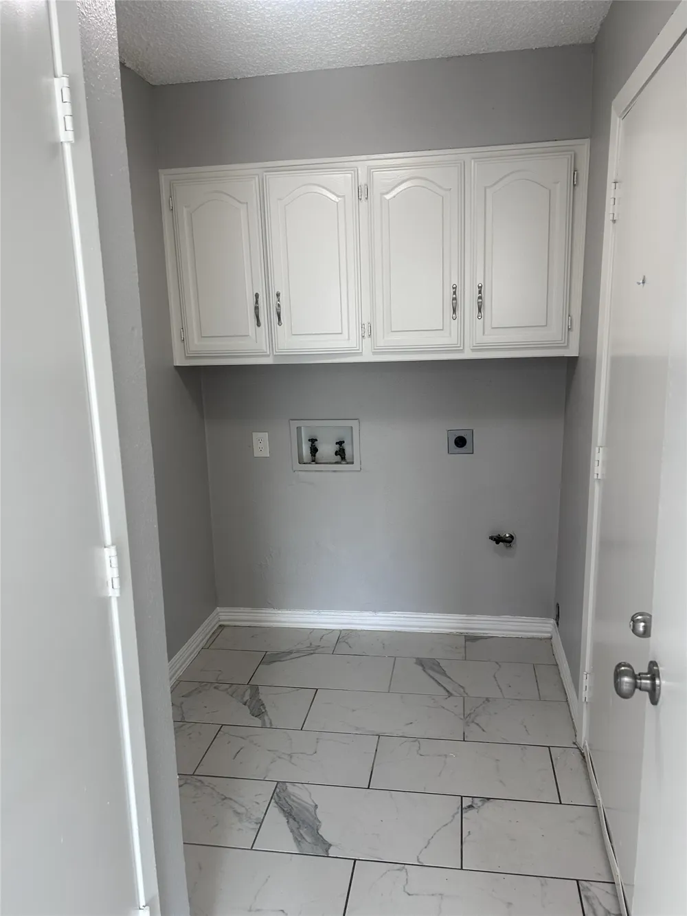 1446 Pinnacle Peak Drive DeSoto, TX 75115