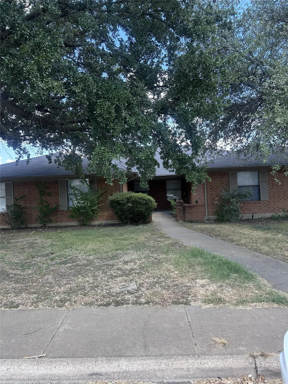 1446 Pinnacle Peak Drive DeSoto, TX 75115