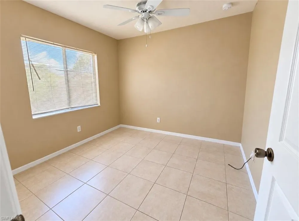 822 Diplomat Parkway E Cape Coral, FL 33909
