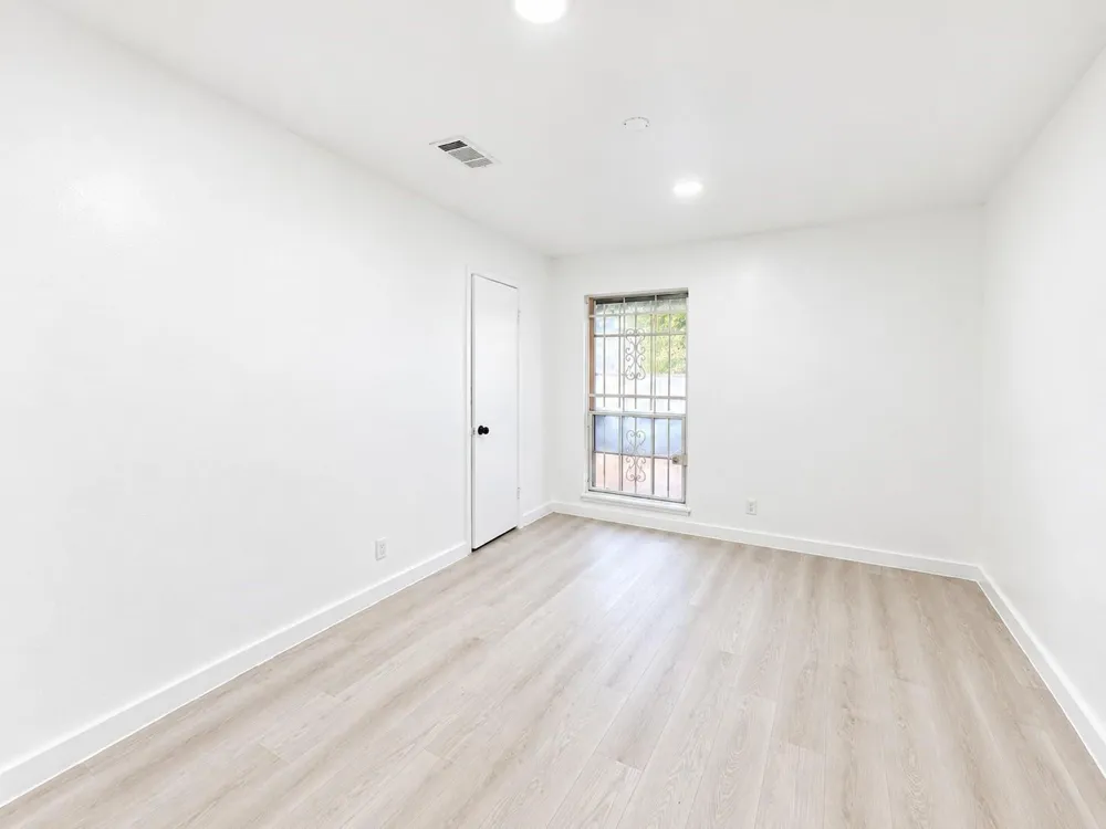 10807 Safeguard Street Houston, TX 77047
