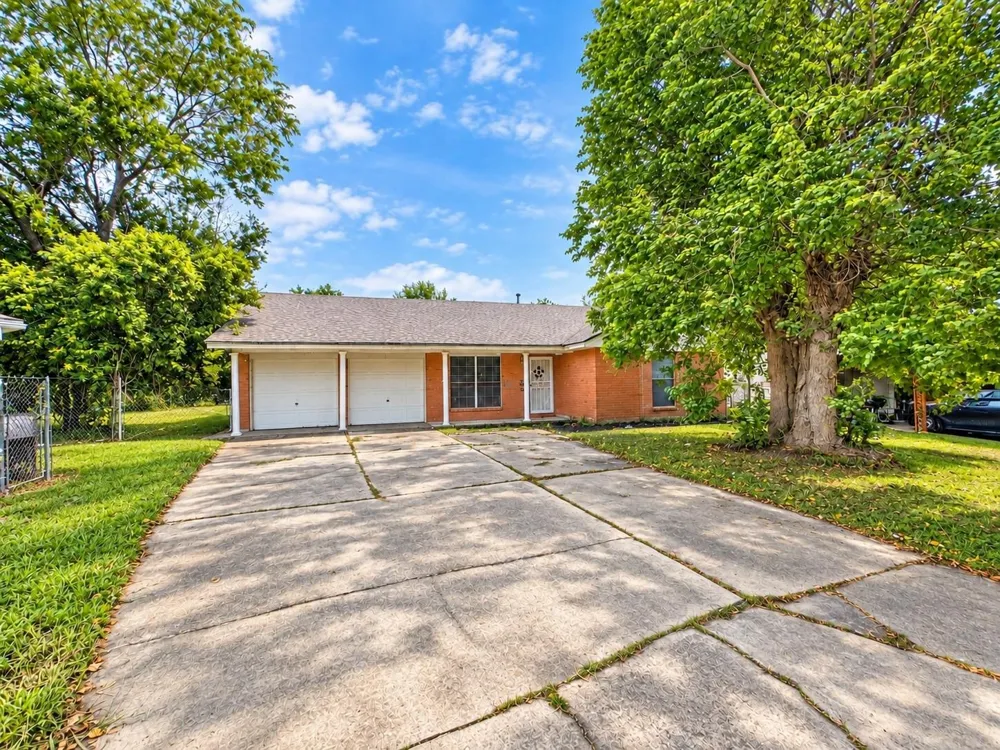 10807 Safeguard Street Houston, TX 77047