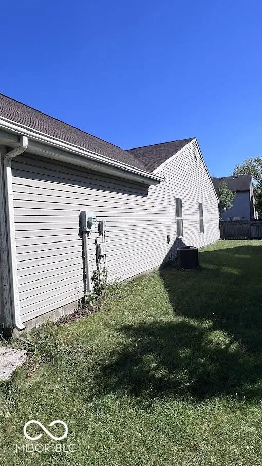 5829 Brookville Lake Drive Indianapolis, IN 46254