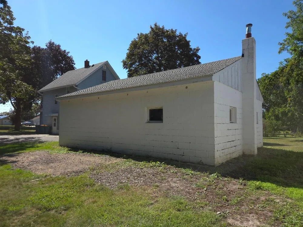 495 Vadnais Road Vadnais Heights, MN 55127