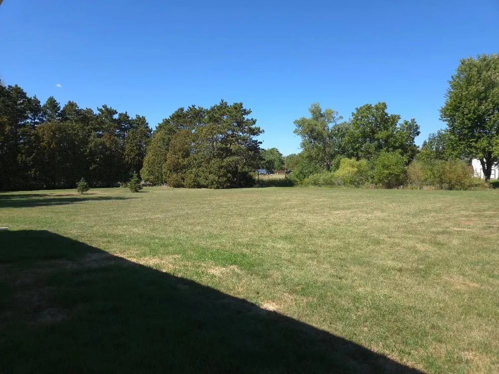 495 Vadnais Road Vadnais Heights, MN 55127