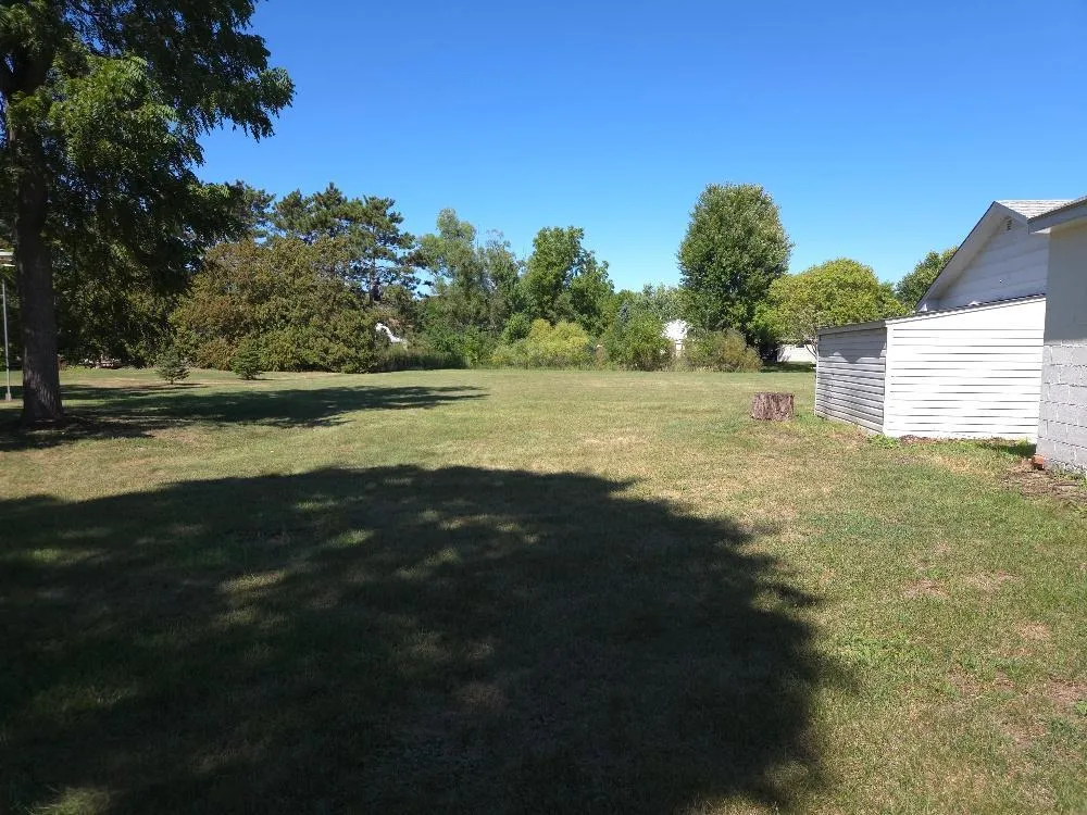 495 Vadnais Road Vadnais Heights, MN 55127