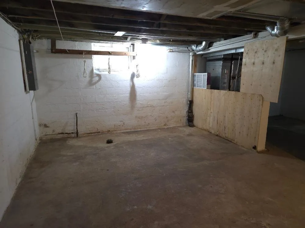 495 Vadnais Road Vadnais Heights, MN 55127