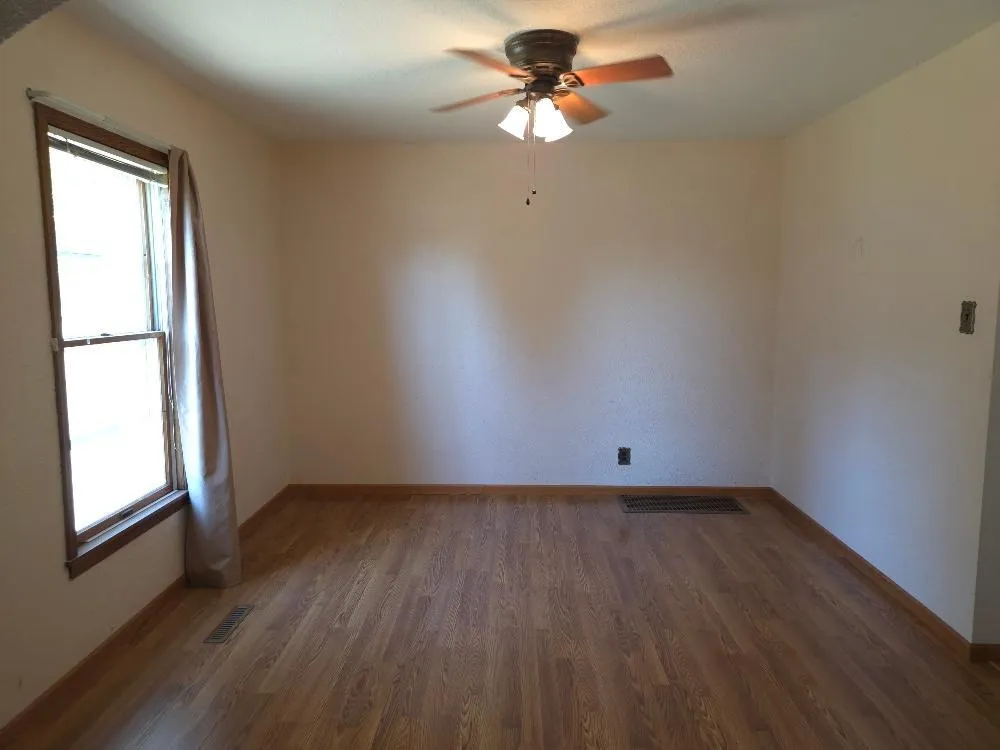 495 Vadnais Road Vadnais Heights, MN 55127