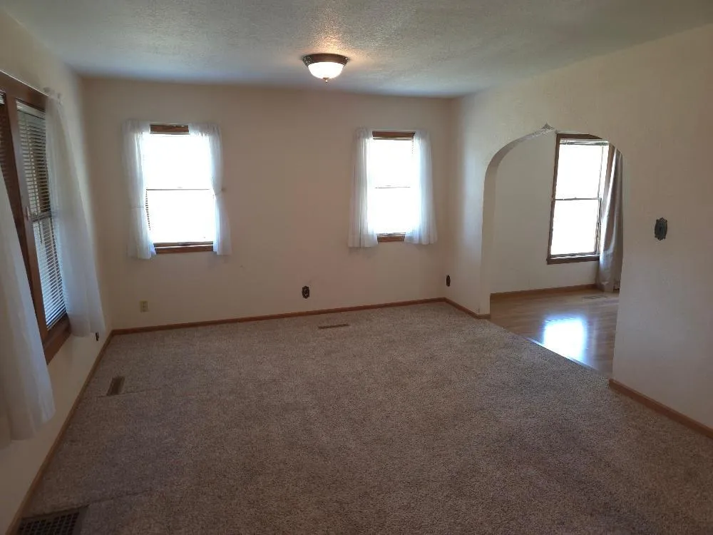 495 Vadnais Road Vadnais Heights, MN 55127