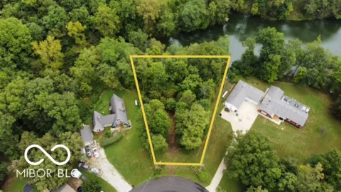 19553 E Lake Site Drive