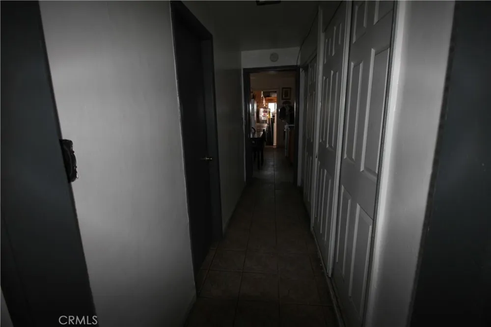 222 E Manchester Los Angeles, CA 90003