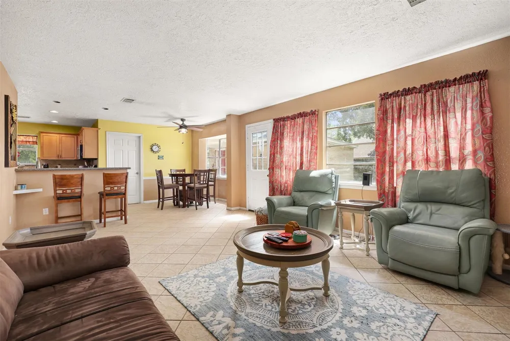 15826 Cavendish Drive Houston, TX 77059
