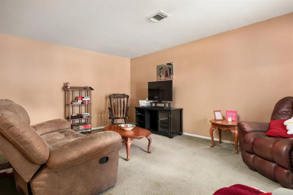 15826 Cavendish Drive Houston, TX 77059