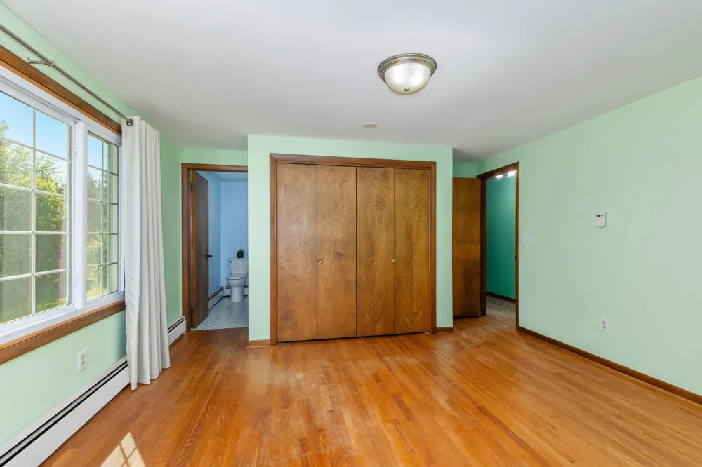 8580 Young Avenue NE Rockford, MI 49341