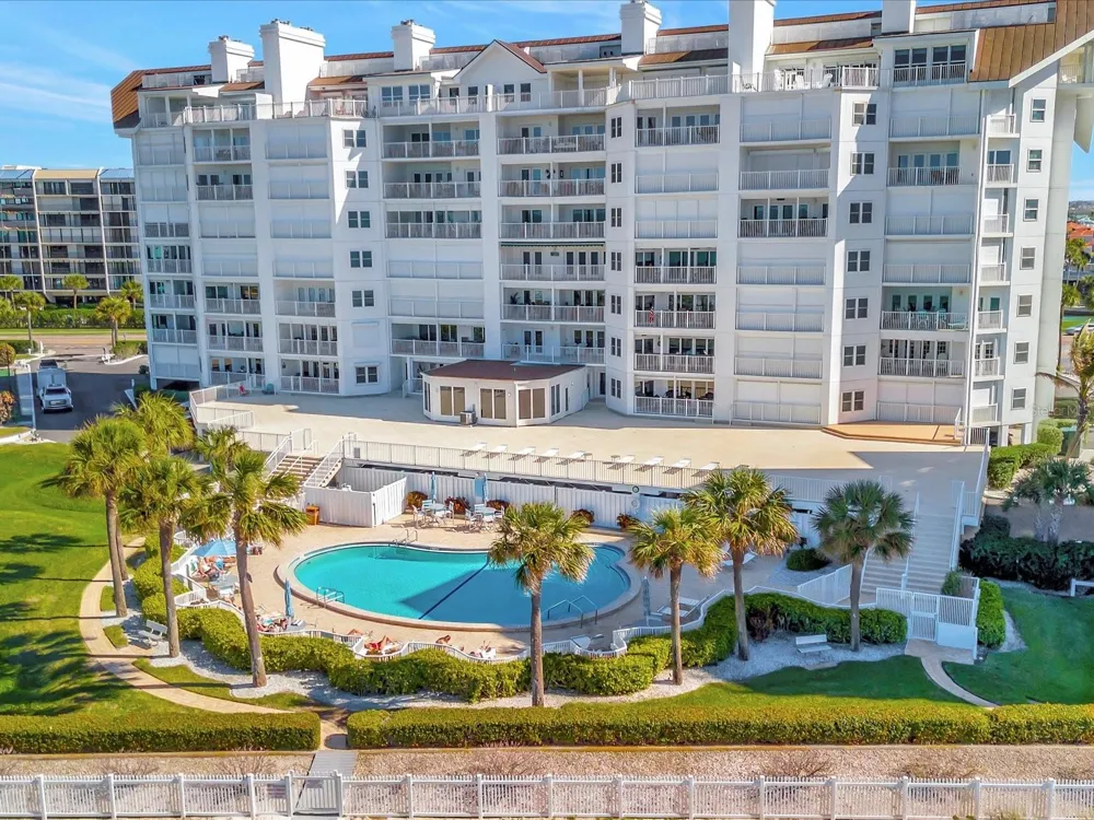 1582 GULF BOULEVARD #1203 Clearwater, FL 33767