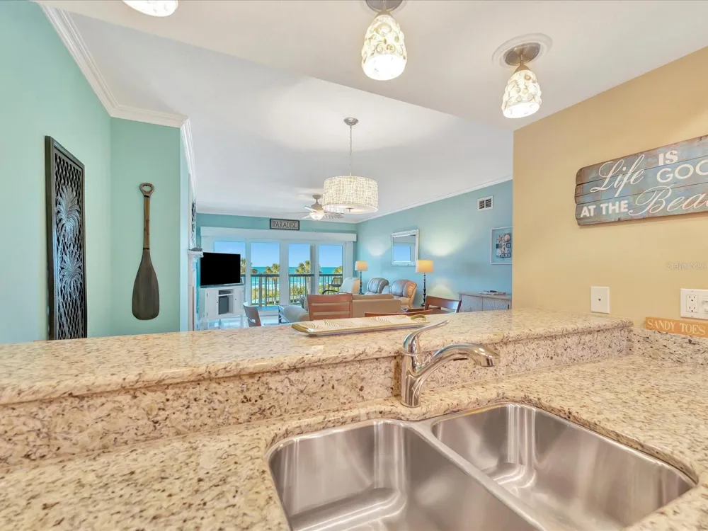 1582 GULF BOULEVARD #1203 Clearwater, FL 33767