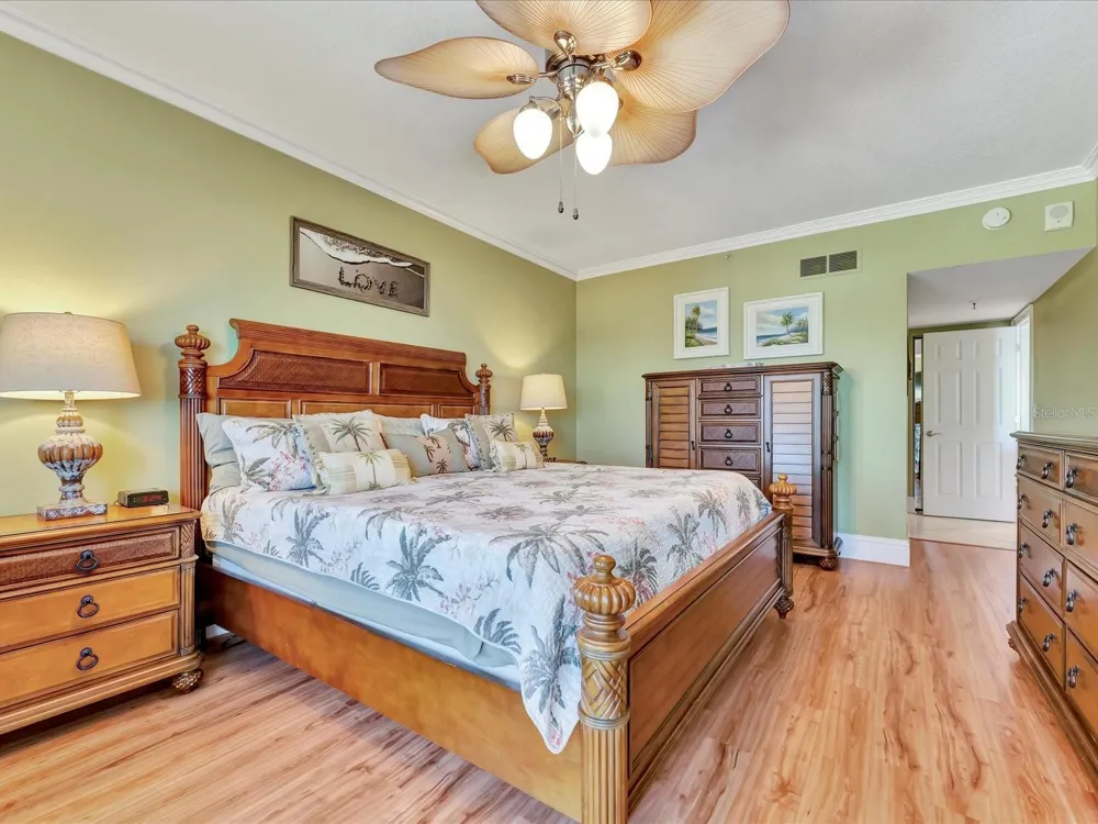 1582 GULF BOULEVARD #1203 Clearwater, FL 33767