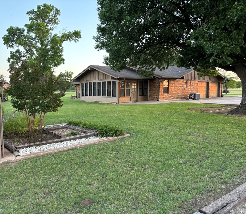 679 FM 3329 Olney, TX 76374