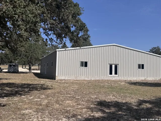 437 Littlehorn #UNIT C Stockdale, TX 78160